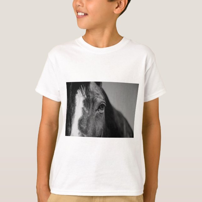 Black White Horse Öga Artwork Tee (Framsida)