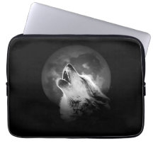 Black & White Howling Varg & Måne