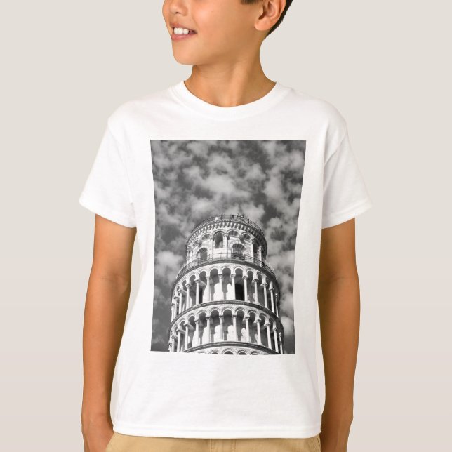 Black White Leaning Torn i Pisa Italien T-shirt (Framsida)