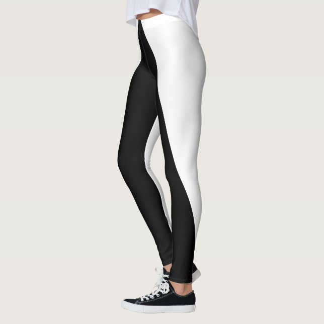 Black&White Leggings (Vänster)