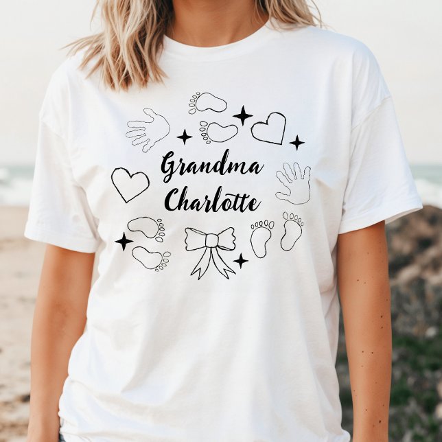 Black & White Line Art Collage Grandmas Namn T Shirt (Skapare uppladdad)