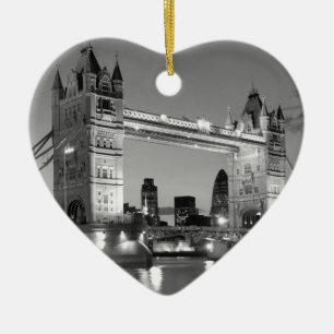 Black White London Torn Bridge Julgransprydnad Keramik