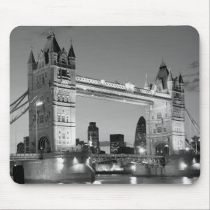 Black White London Torn Bridge Musmatta