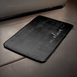 Black White Modern Minimalist Elegant Monogram Badrumsmatta<br><div class="desc">Vi presenterar vår moderna svartvita, minimalistiska monogramsamling: Enkelhet och sofistikering med våra minimalistiska utformningar, böjda för att sakta lyfta upp stil. Den här samlingen är skapad med ett stort öga för modern estetik och har en elegant svart och vit design som förstärks av monogram för personlig. Från chic till mångsidiga...</div>