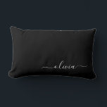 Black White Modern Minimalist Elegant Monogram Lumbarkudde<br><div class="desc">Vi presenterar vår moderna svartvita, minimalistiska monogramsamling: Enkelhet och sofistikering med våra minimalistiska utformningar, böjda för att sakta lyfta upp stil. Den här samlingen är skapad med ett stort öga för modern estetik och har en elegant svart och vit design som förstärks av monogram för personlig. Från chic till mångsidiga...</div>