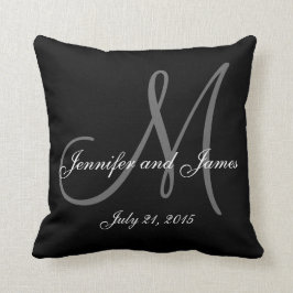 Black White Monogram Namn Bröllop Keepsaké Pillow Kudde