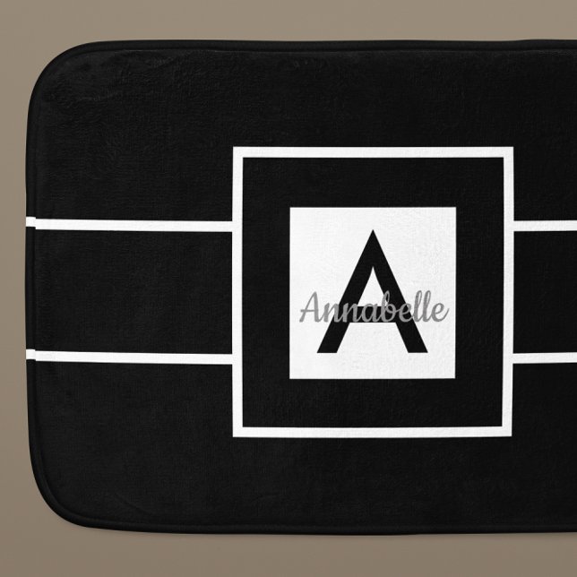 Black White Monogram Personlig Badrumsmatta (Skapare uppladdad)