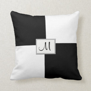 Black White Monogrammed Dekorativ kudde