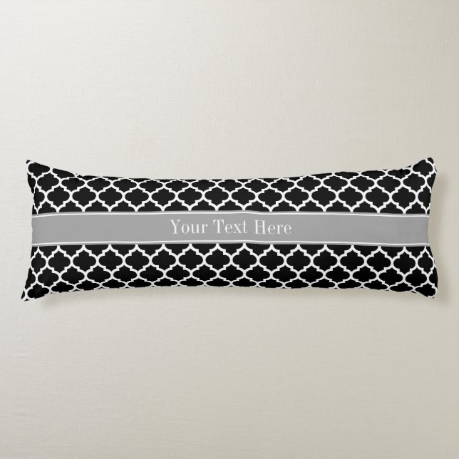Black White Moroccan #5 Mörk Grått Namn Monogram Kroppskudde (Framsidan)