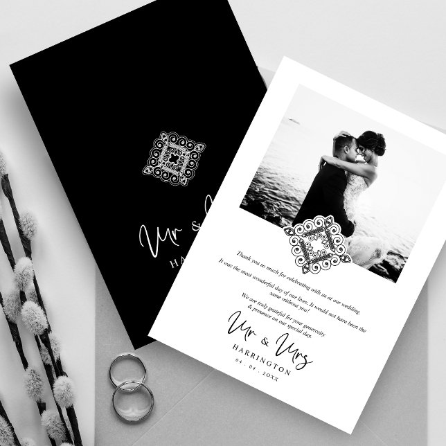 Black & White Mr & Mrs Ornamental Flourish Photo Tack Kort (Black & White Mr & Mrs Ornamental Flourish Photo Wedding Thank You Card with Envelope.)