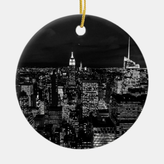 Black & White New York City Night Skyline Julgransprydnad Keramik (Framsidan)