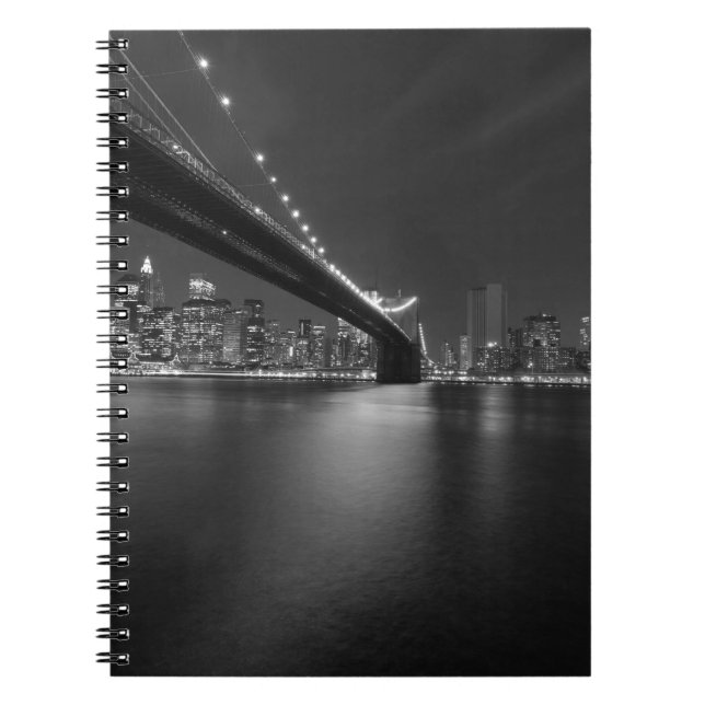 Black White New York City Skyline Anteckningsbok (Framsidan)