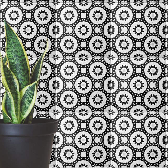 Black White och Grått Mosaic Boho Geometric Mönste Kakelplatta (Skapare uppladdad)