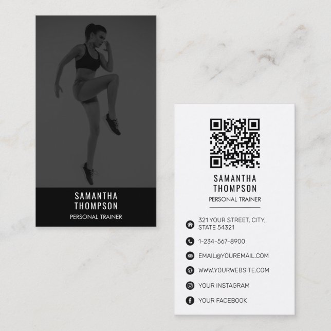 Black White Personal Trainer Fitness Anpassningsba Visitkort (Fram/baksida)