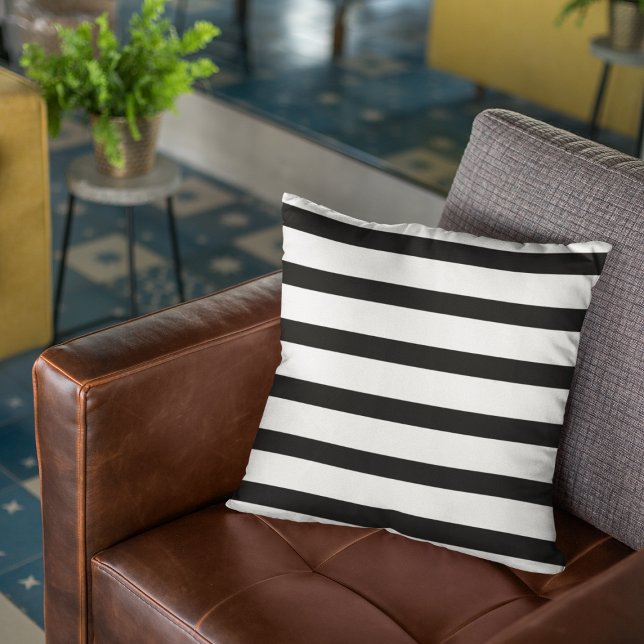 Black & White Rand Polyester Pillow Kudde (Skapare uppladdad)