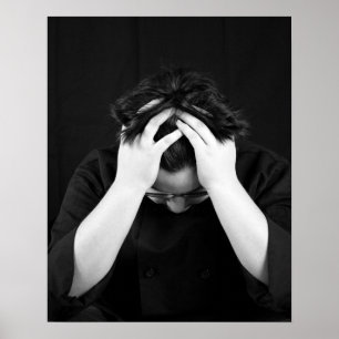 Black & White Young Man Head i Händer 16 x 20 Poster