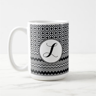 Black & White Zig Zags, Retro Medallion Monogram Kaffemugg