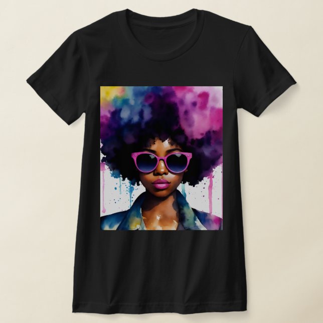 Black Woman Afro Hair och Sunglasses Rainbow Art T Shirt (Laydown)