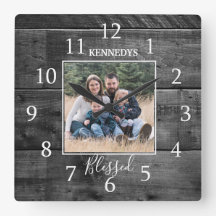 Black Wood Family Namn Foto Blated Farmhouse