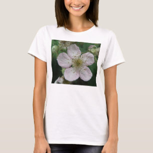 Blackberry Flower Makro Dam T Shirt