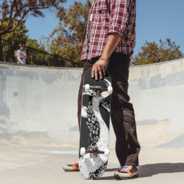bläckfisk tentakler på svart skateboard