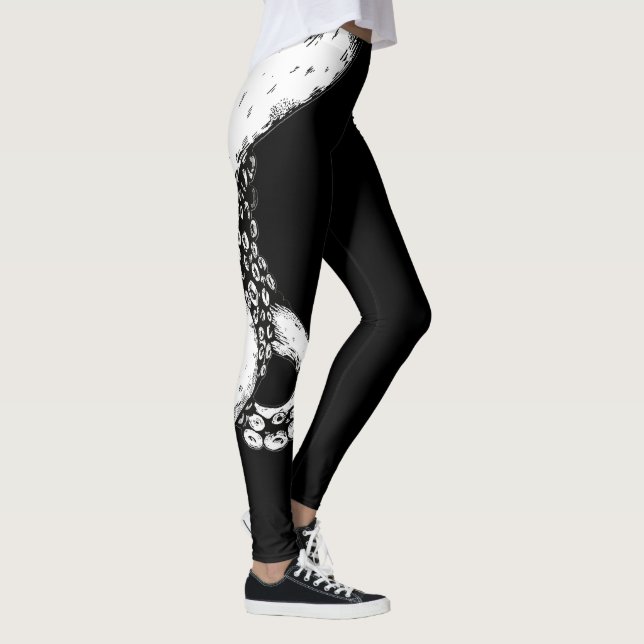 bläckfisk tentakler på svarta leggings (Höger)