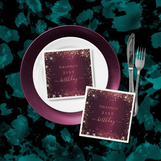 Bläckgundsskript ro guld namn pappersservett (Skapare uppladdad)