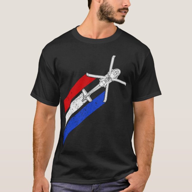 Blackhawk USA flagga militärhelikopter UH60 T Shirt (Framsida)