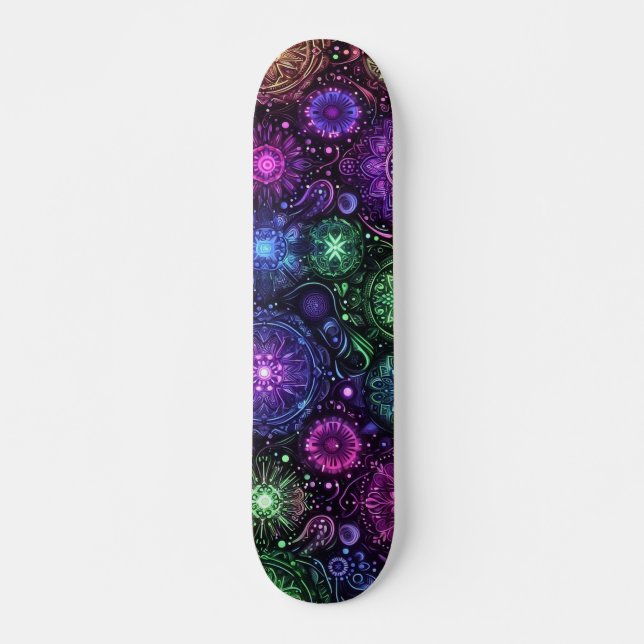 Blacklight Graffiti Mönster Skateboard (Framsida)