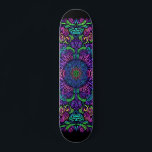Blacklight Graffiti Mönster Skateboard<br><div class="desc">Släpp loss din inre gatuartist med Blacklight Graffiti Mönster Skateboard! Den här djärva och elektrifierande designen brinner med färg som glöder under svart ljus och skapar en visuellt bedövande effekt. Perfekt för nattrider eller för att visa edgy stil vid skateparken, den här tavlan har dynamiska sprejfärgeffekter och graffiti-inspirerad mönster som...</div>