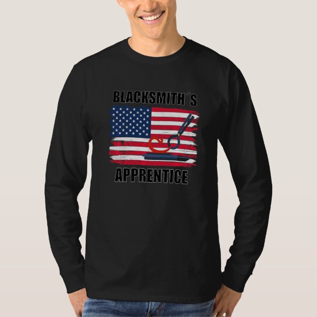 Blacksmith Apprentice Patriotic Us Flagga T Shirt (Framsida)