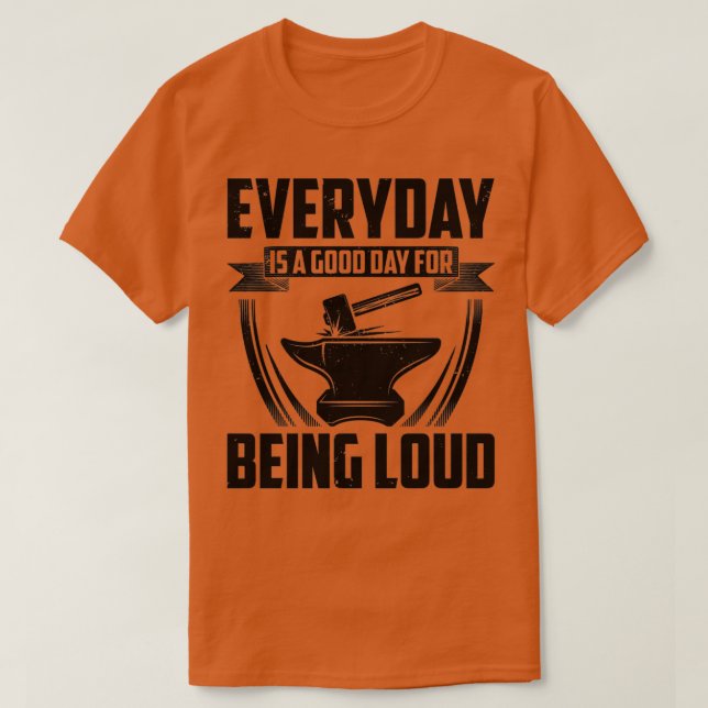 Blacksmith Gift Idea Forging Anvil Farrier Forge T T Shirt (Design framsida)