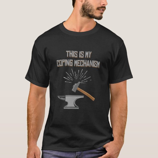 Blacksmith Verktyg Blacksmithing Hammer Anvil  T Shirt (Framsida)