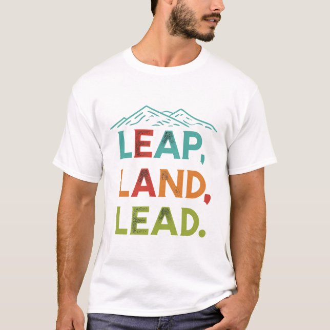 Blad, land, bly: Soar to Success T Shirt (Framsida)
