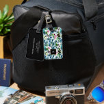 Bladblommor, svart guld monogram bagagebricka<br><div class="desc">Vattenfärgblommor svart guld med monogrammatisk luggagemärkning Du kan lägga till ditt monogram på framsidan och ditt namn och kontaktinformation på baksidan av märkrn.</div>