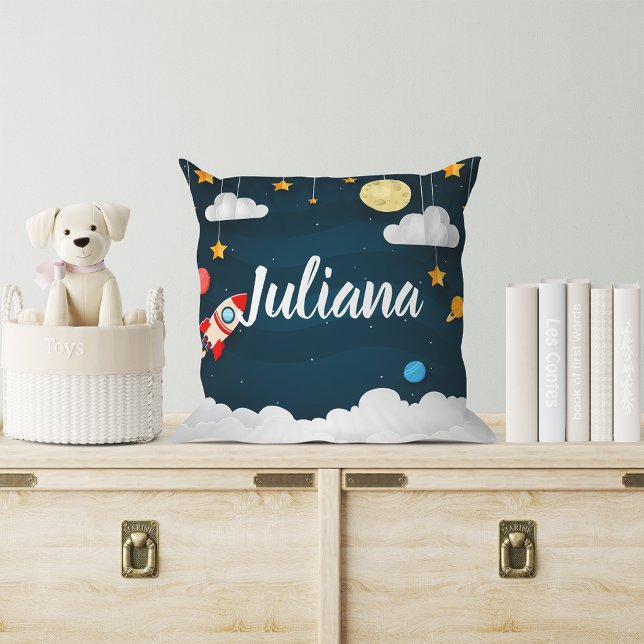 Bläddra av | PERSONLIG RYMDEN Kudde (Skapare uppladdad)
