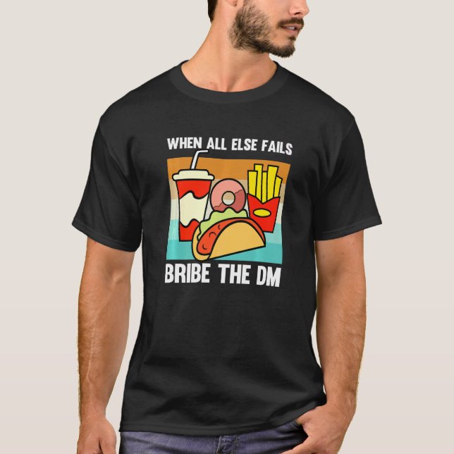 Bläddra bland DM Retro Tabletop-spelarna TTRPG Rol T Shirt (Framsida)