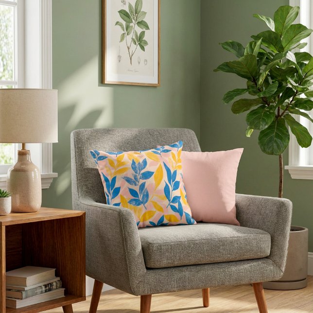 Blåfärgad Gult rosa roligt botaniskt löv Kudde (Lithograph Blue Yellow pink fun botanical leafy Throw Pillow.)
