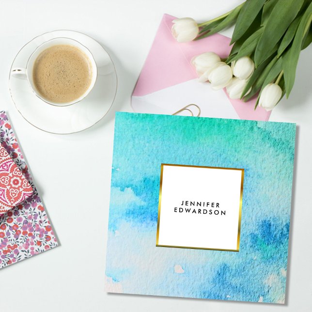 Blåfärgad vattentorkare stänk guld elegant fyrkantigt visitkort (Blue teal watercolor splatter, gold white frame, elegant square business card.)