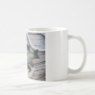 Blåfisk på kaj och rep kaffemugg