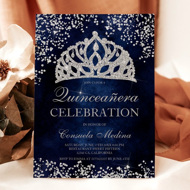 Blåfototiara Quinceañera silver glitter Inbjudningar (Silver glitter navy blue photo tiara Quinceañera Invitation)