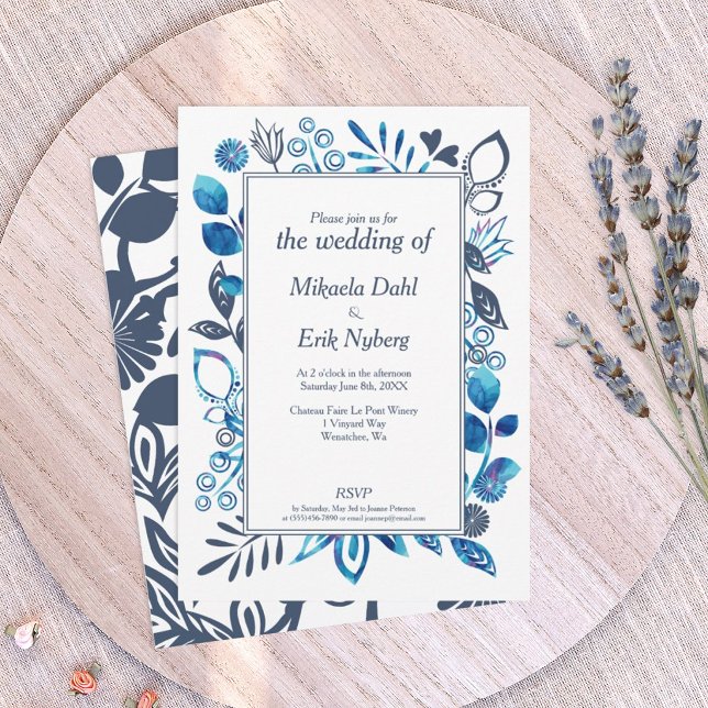 Blågrå och klarblå blomsterbröllop inbjudningar (blue floral wedding invitations, navy blue and royal blue color combination)