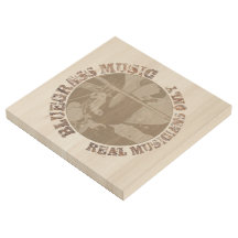 Blågräs musik och riktiga musiker endast i trä