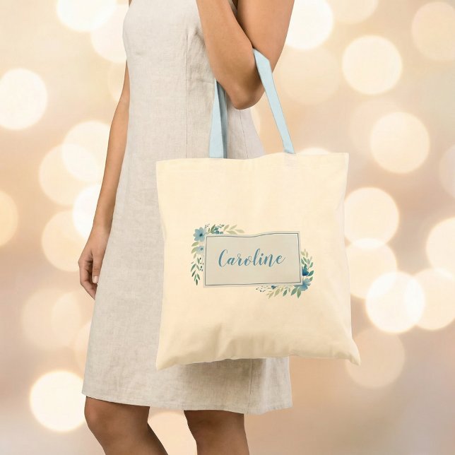 Blågrön akvarellblomma brudtjänst namn ram tygkasse (Blue green watercolor floral bridesmaid name frame tote bag.)