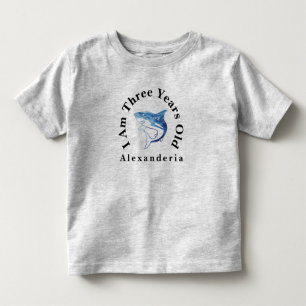 Blåhaj Födelsedag lägg till namn, jag är 3 år gamm T Shirt