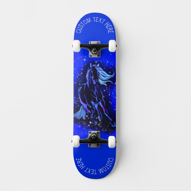 Blåhäst som rullar i Skateboard för text i stjärno (Framsida)