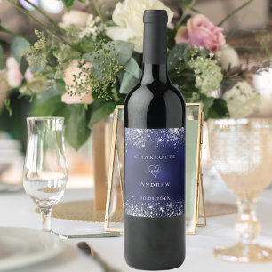 Blåhavsbottnen i bröllop, blått silver glitter vinflaska etikett