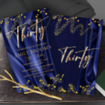 Blåinbjudan till Royalet chic Guld 30års födelseda Inbjudningar<br><div class="desc">Inbjudan till Fantastisk med gnistor och Guld dekoration,  Party Inbjudan är en utskrivbar mall för honom eller henne och kan anpassas enkelt och till och med skrivas ut fysiskt.</div>