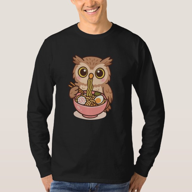 Blakiston's Fish Owl Eating Ramen Noodles Kawaii C T Shirt (Framsida)
