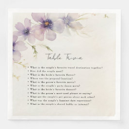 Blåkosmoblommor från bröllop bord pappersservett